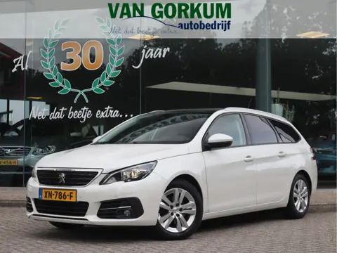 Peugeot 308 SW 1.2 PureTech Blue Lease Executive Navi / Climate / Pano / Pdc / Elekramen / Distribut