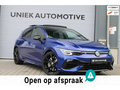 Volkswagen Golf 2.0 TSI R 4M PERFORMANCE | AKRAPOVIC | LEDER | PANO | LED IQ | HARMAN KARDON | CAMER