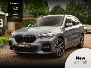 BMW X1 xDrive20i M-Sport | Trekhk | HUD | H+K | 1e Eig. | Full Options!
