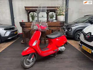Vespa Snorscooter LX 2T