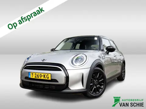 MINI Mini 1.5 Cooper Camden Edition 1e-Eig. & Dealer-Onderh. BOVAG-Garantie. NL-Auto.
