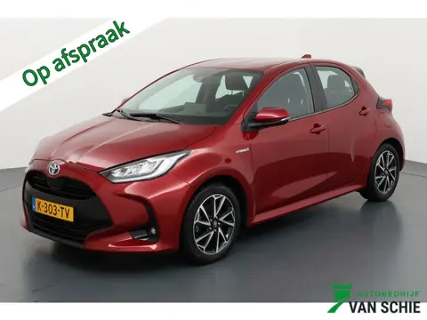 Toyota Yaris 1.5 Hybrid Business Plus 1e-Eig. & Keurig-Onderh. BOVAG-Garantie. NL-Auto.