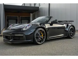 Porsche 911 (992) Turbo S Cabriolet - Deep Black Metallic - Burmester