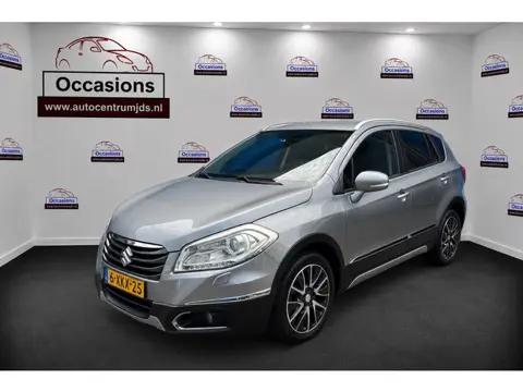 Suzuki SX4 S-Cross 1.6 High Executive AllGrip. Panodak , Carplay , Stoelverwarming , automaat !