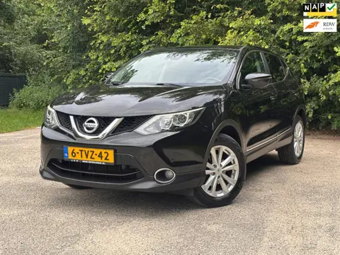 Nissan Qashqai 1.2 Connect Edition | " 162.000 " KM + Cruise control + Navi