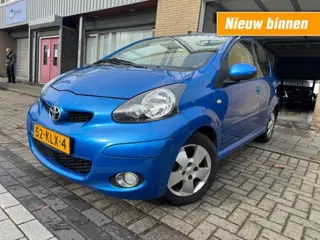 TOYOTA AYGO 1.0-12V Dynamic Blue AIRCO NAVI LMV NAP APK