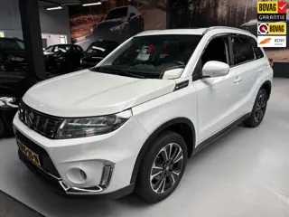 Suzuki VITARA 1.4 Boosterjet Style Smart Hybrid / Carplay / Panorama Dak
