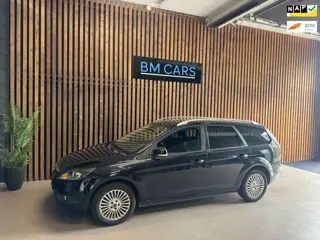 Ford Focus Wagon 1.8 Limited Airco,Trekhaak,Leer,Navi