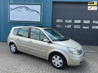 Renault Grand Scénic 2.0-16V Clima Navigatie Panoramadak Cruise Pdc Trekhaak NL Auto NAP Incl nw Apk