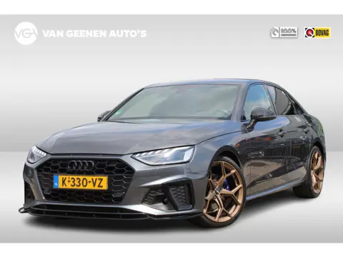 Audi A4 Limousine 35 TFSI S edition DSG-automaat | Special parts!