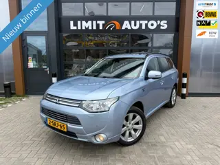 Mitsubishi Outlander 2.0 PHEV instyle/Pano/Leer/Cruise/Navi/Keyless/Trekhaak/Camera/Pdc v+a/Apk/Nap