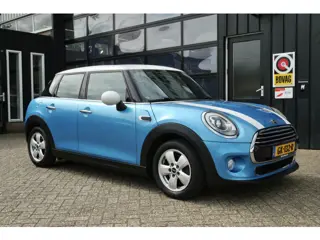 MINI 5-deurs 1.5 Cooper Chili Business | NL-Auto | Cruise | Keyless | Navi | LED