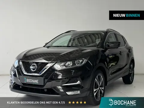Nissan Qashqai 1.3 DIG-T N-Connecta | Navigatie | 360° Camera | Trekhaak | Panoramadak | Stoelverwar