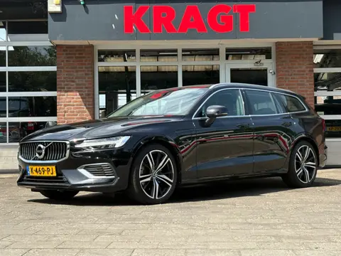 Volvo V60 Inscription 2.0 T6 Recharge AWD - SOH 85% - Leder - LED - 19" lichtmetaal