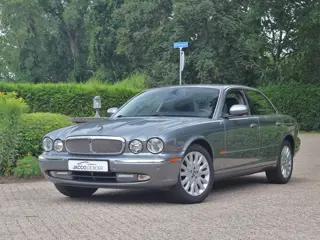 Jaguar XJ 4.2 V8 Executive