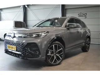 Volkswagen Tiguan 1.5 eHybrid 3X R-LINE Black Style head up 20 inch 272 pk !!