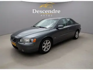 Volvo S60 2.4 Edition 140pk apk tot 18-02-2027 (bj 2005)