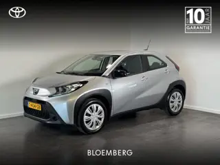 Toyota Aygo X 1.0 VVT-i MT Play | Apple Carplay | Achteruitrijcamera |