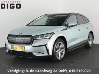 Skoda Enyaq iV 60 Two-Tone 400 km actieradius! | Navigatie | Parkeersensoren | Privacy Glass |