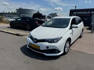 Toyota Auris 1.8 Hybrid/BENZIN XENON/NAVI/CAMERA/CLIMA