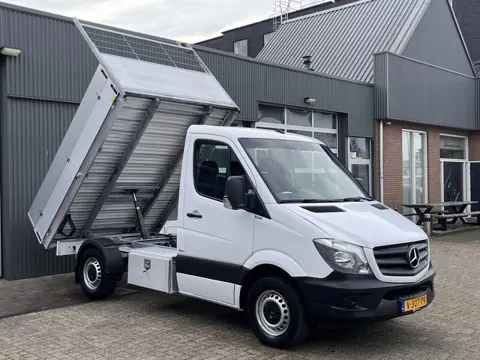 Mercedes-Benz Sprinter 211 2.2 CDI Kipper Airco Trekhaak 3 persoons Open laadbak Navigatie Pick-up p