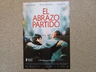 EL ABRAZO PARTIDO filmposter.