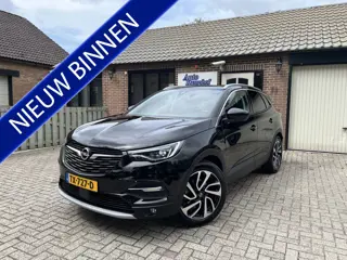 Opel Grandland X 1.2 Turbo Innovation Trekhaak Leer 19"