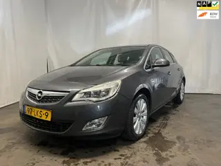 Opel Astra 1.4 Turbo Cosmo - Front Schade - Motormanagement Brandt