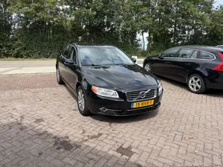 Volvo S80 1.6 T4 Momentum AUTOMAAT TREKHAAK CARPLAY LEER