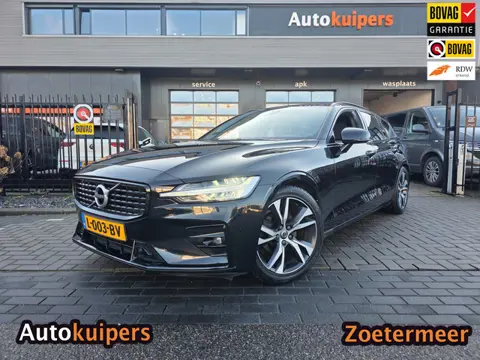 Volvo V60 2.0 B4 R-Design | Met o.a. elektrische stoelen, adaptive cruise, stoelverwarming, climate,