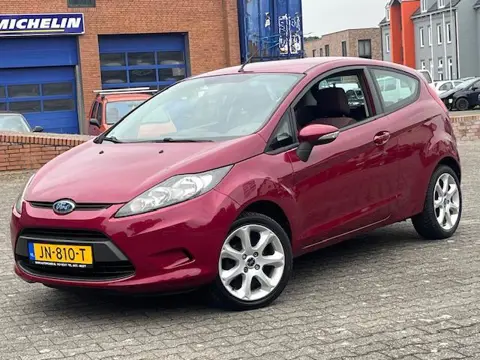 Ford Fiesta 1.25 Trend AIRCO, lmv, DIRECT RIJKKLAAR apk 6-2027 Ford Fiesta 1.25 Trend AIRCO, lmv, DI