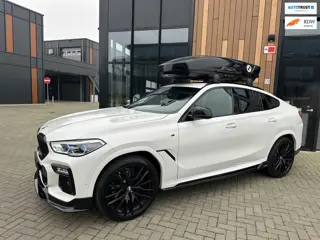BMW X6 XDrive40i High Executive PANO HEAD-UP CARBON INT KEYLESS 360 BTW auto/BOMVOL enige NL