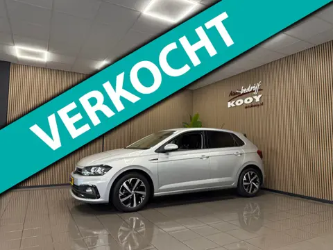 Volkswagen Polo 1.0 TSI R-Line * Automaat / 1e Eig / Carplay / Trekhaak / Navigatie / NL auto *