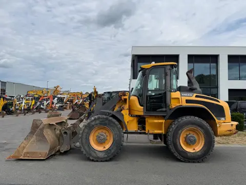 Volvo L45G-TP (bj 2012)