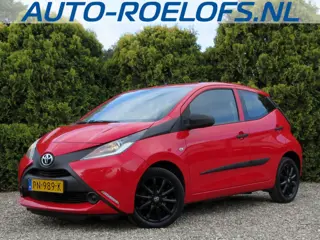 Toyota Aygo 1.0 VVT-i x-now 5-drs * Airco * Lm velgen *