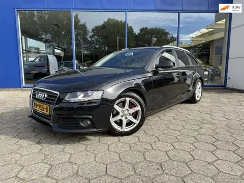 Audi A4 Avant 2.0 TFSI PDC APK 1-7-2027