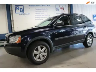 Volvo XC90 2.5 T Summum Aut / 7 PERSOONS / BIG SCREEN ! ! ! !