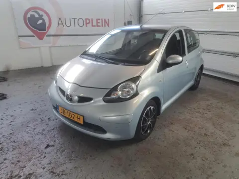 Toyota Aygo 1.0-12V
