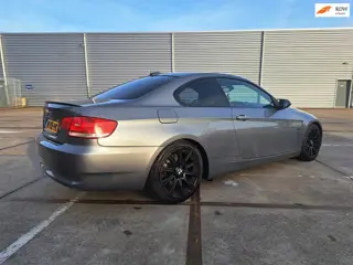 BMW 3-serie Coupé 325i High Executive bouwjaar 2007!