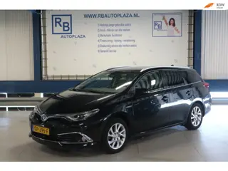 Toyota Auris Touring Sports 1.8 Hybrid / FULL OPTIONS / BLACK PACK / NAP KM STAND ! ! !