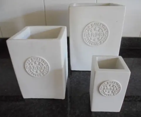 BLOEMPOT KUBUS GARDEN WIT 3 DLG Nieuw