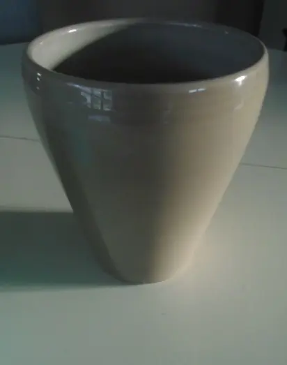 BLOEMPOT KAKI H 16,5 Dia 13 cm NIEUW