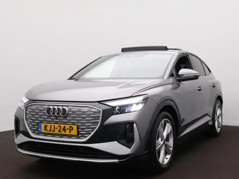 Audi Q4 Sportback e-tron 35 S edition 55 kWh | Panodak | Camera | Navi | Adap. Cruise |