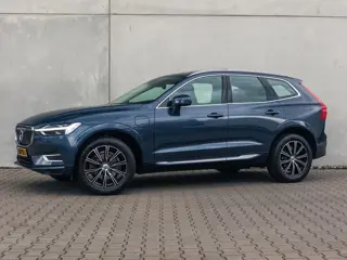 Volvo XC60 2.0 T8 Twin Engine AWD Inscription / Head up / Pano / H&K Audio