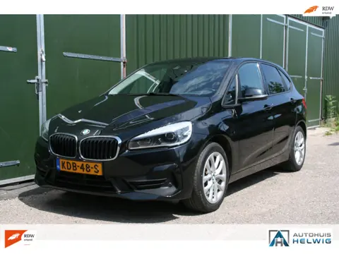 BMW 2-serie Active Tourer 225xe iPerformance Business Editon Plus, SOH 91% SPORT, NAVIGATIE, PANORAM