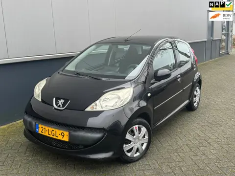 Peugeot 107 1.0-12V Urban Move NAP Carplay Airco Nieuwe APK