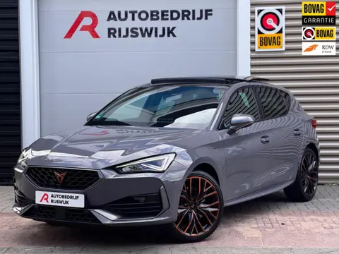 CUPRA Leon 1.4 e-Hybrid VZ Copper Edition Pano/Matrix/Camera