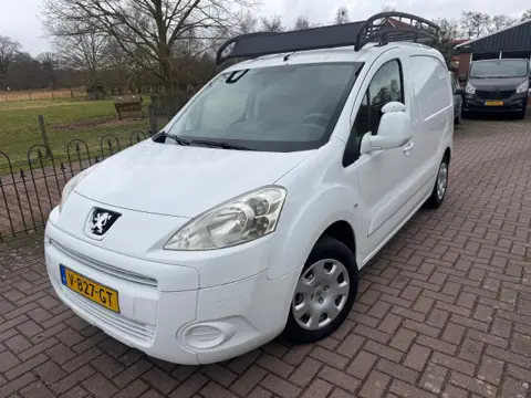 PEUGEOT PARTNER *Airco*Trekhaak*Imperiaal *116.000KM!!
