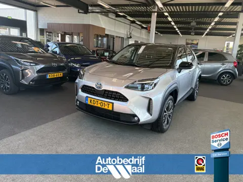 Toyota Yaris Cross 1.5 Hybrid Adventure PANORAMADAK/LEDER/JBLAUDIO/HUD/PDC/18INCH