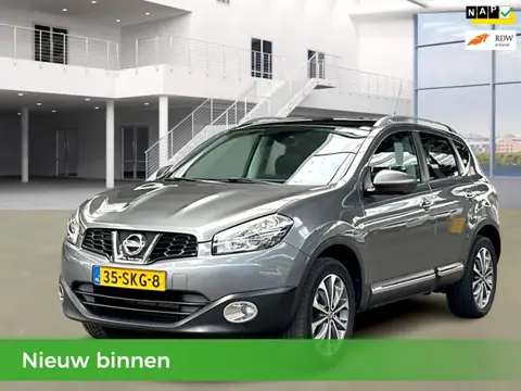 Nissan Qashqai 1.6 Connect Edition Panoramadak Airco Trekhaak Navi Bluetooth Velgen Cruisecontrol El